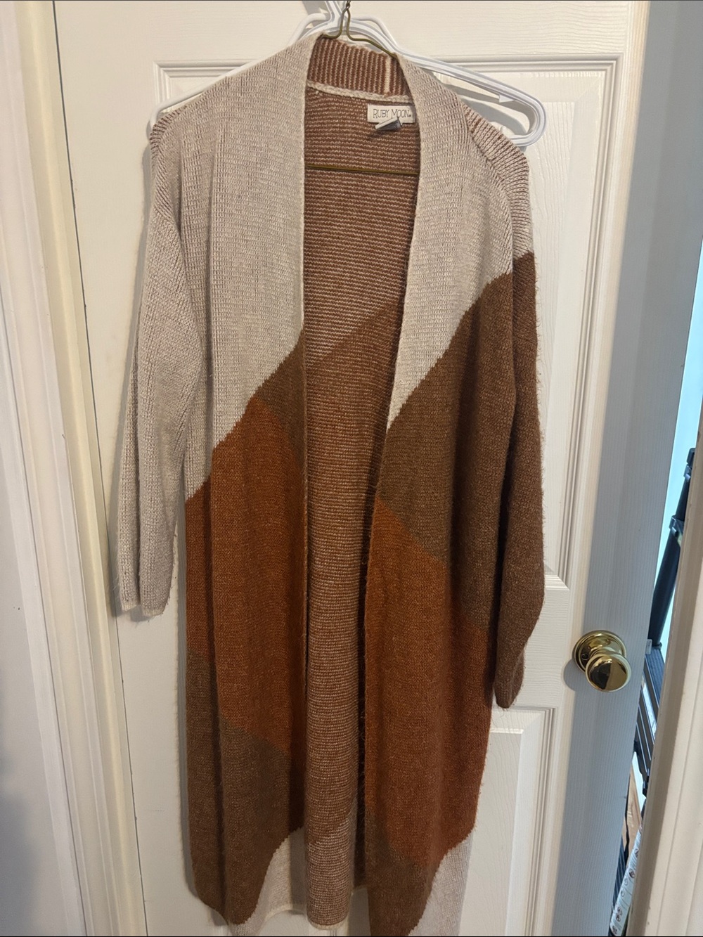 ruby moon Colorblock Open-Front Long Cardigan in Taupe and Brown